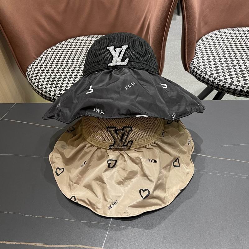 LV hat 061005